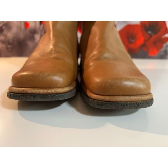Pedro Miralles leather boots in EUC. Size 38 (7.5) - Picture 2 of 11